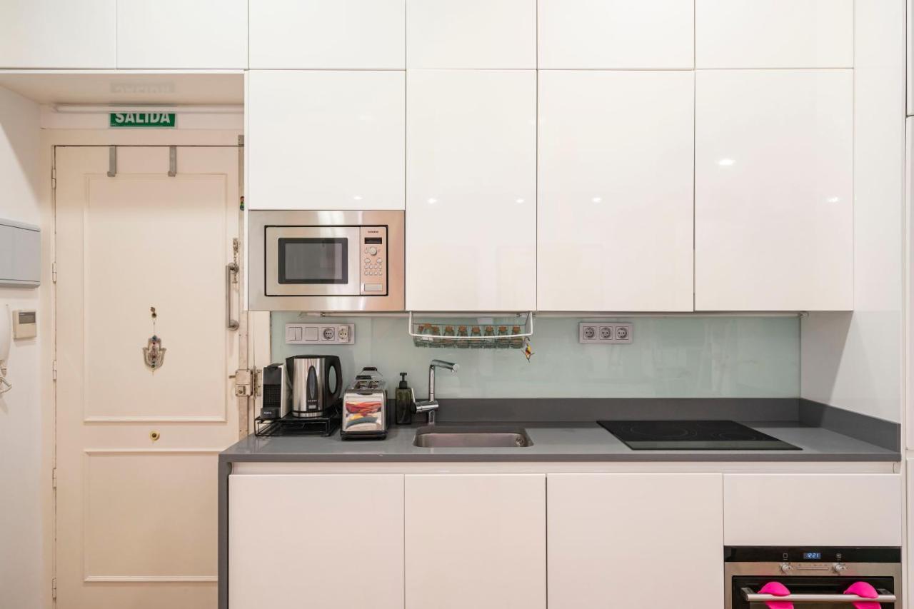 For You Rentals Apartment Temporal In The Center Of Madrid Esl5 Kültér fotó